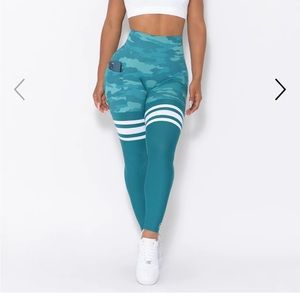 Bombshell Sportswear thigh high camo leggings